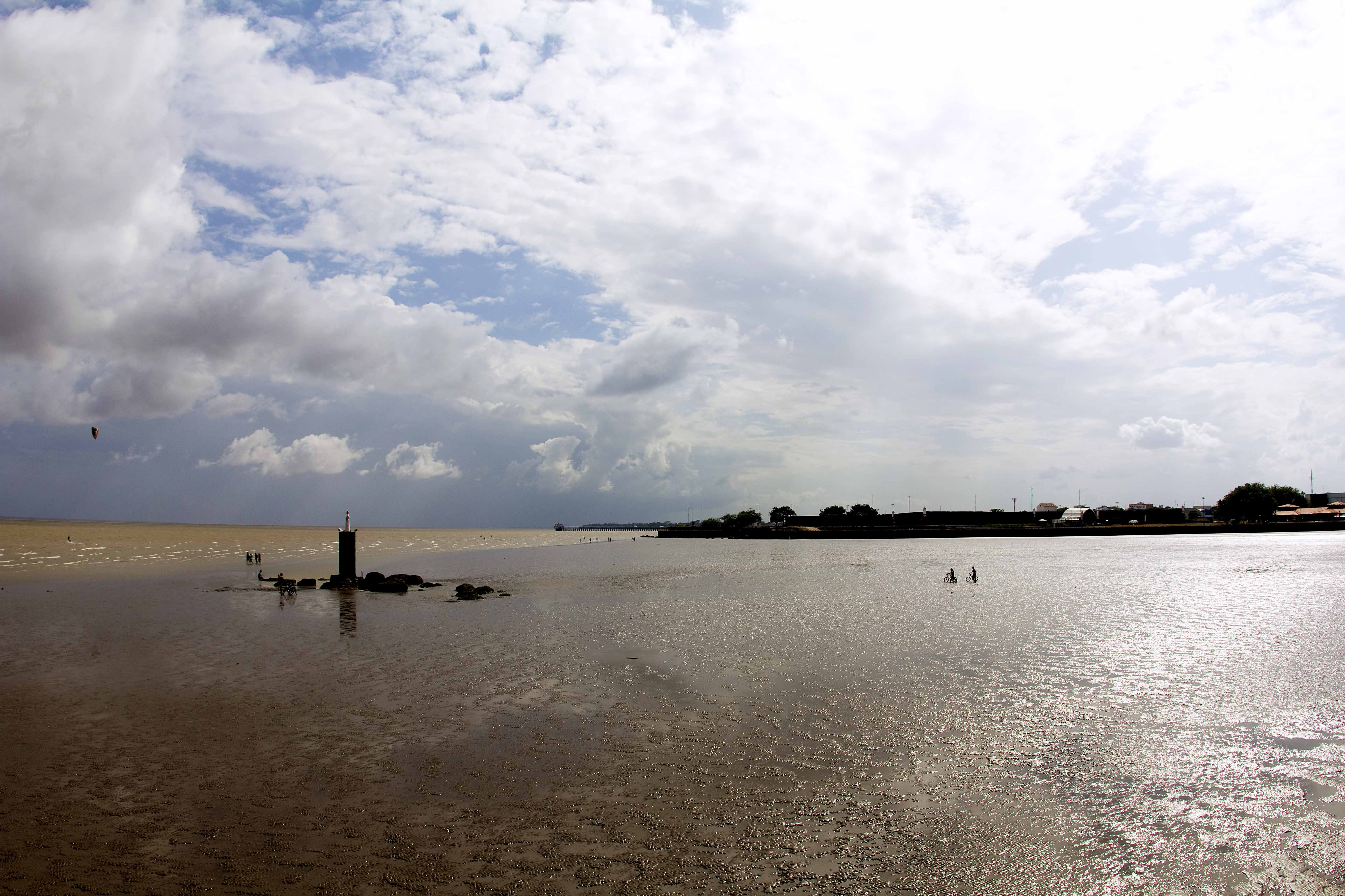 Praia do Rio Amazonas, Macapá