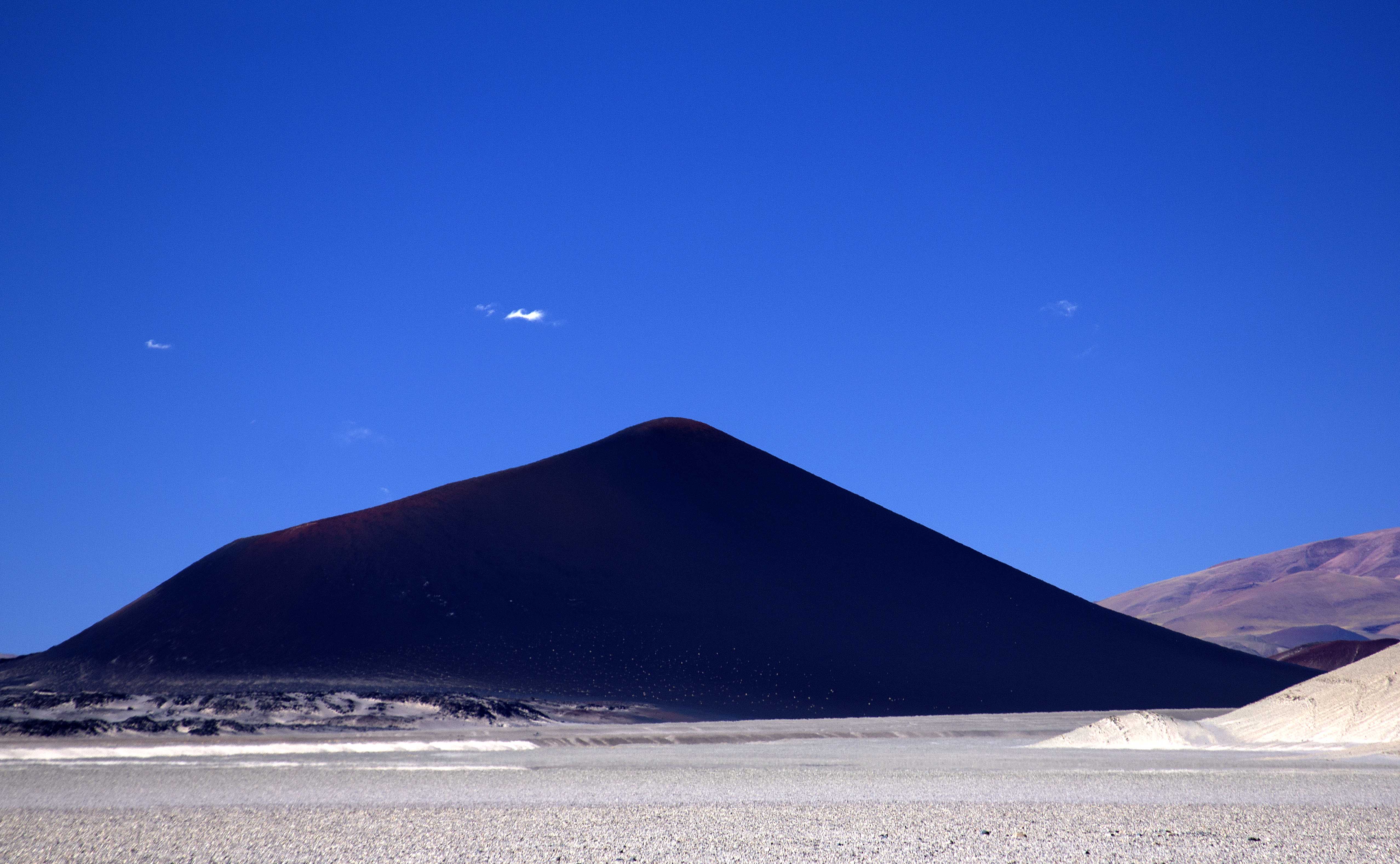 vulcão basáltico, Puna Argentina